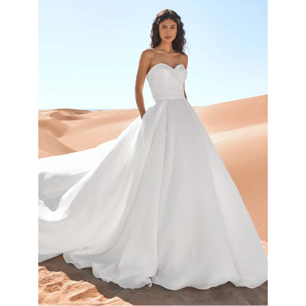 Pronovias GEIRANGER Princess Organza Wedding Dress With Sweetheart Neckline
